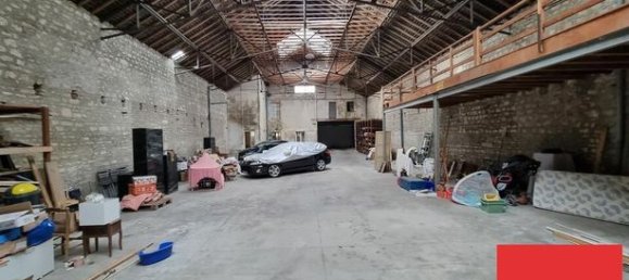 Gewerbliche Immobilie in Niort, France 507m², Nr. 308965 5