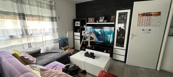 2 bedrooms Apartment in Poissy, France No. 168807 3