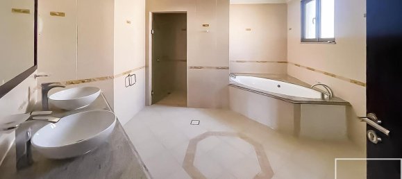 Villa de 5 dormitorios en Palm Jumeirah, UAE No. 112368 11