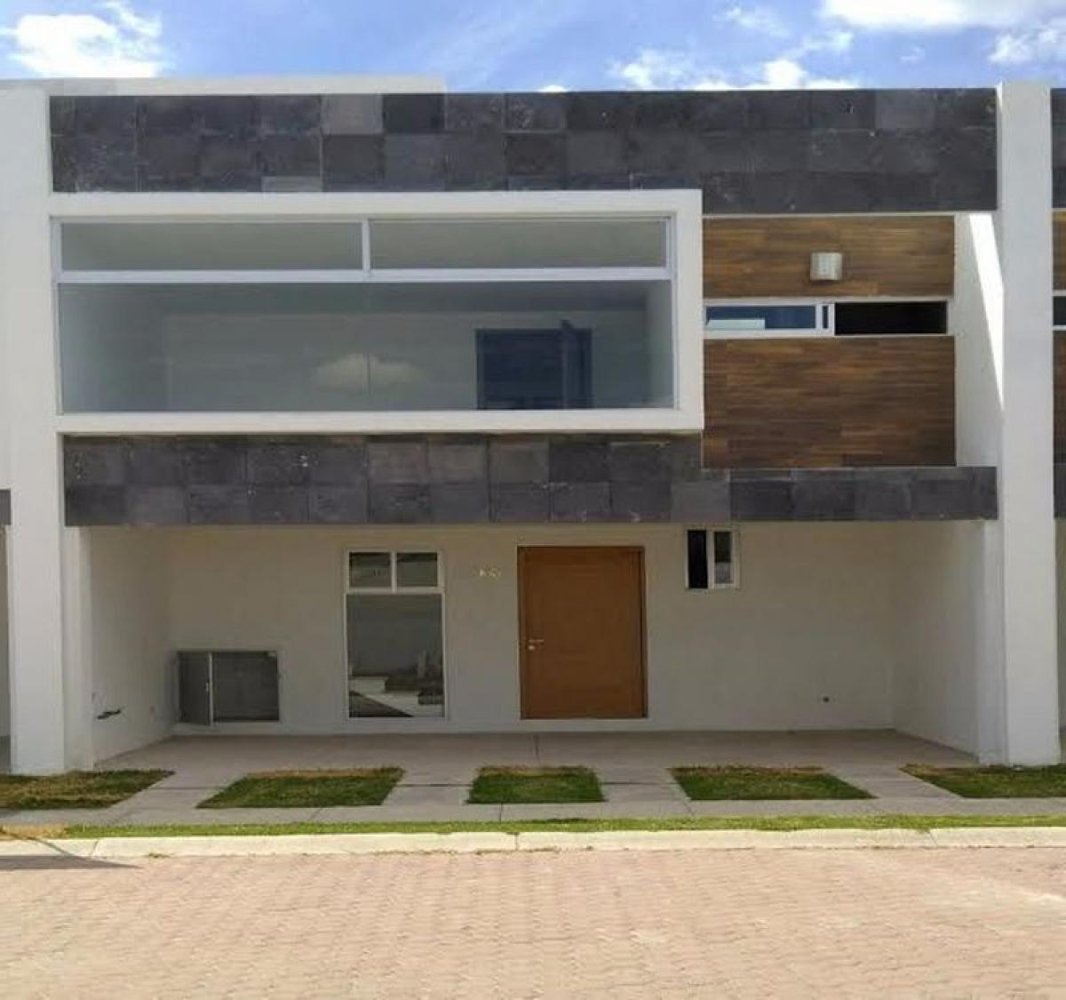 Casa de 3 dormitorios en Puebla, Mexico No. 183037