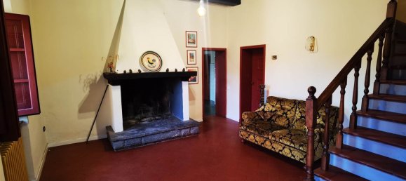 6 bedrooms House in Serravalle Pistoiese, Italy No. 316818 10