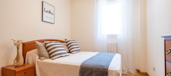 Квартира с 4 спальнями в Сарагоса, Испания № 65993 11