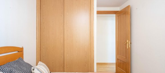 Квартира с 4 спальнями в Сарагоса, Испания № 65993 18