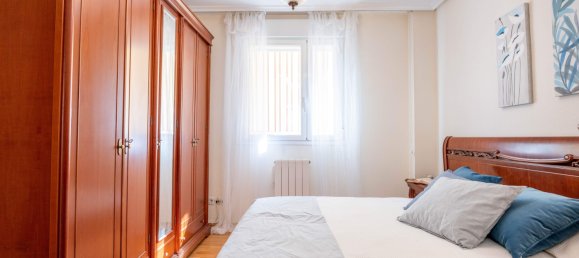 Квартира с 4 спальнями в Сарагоса, Испания № 65993 9