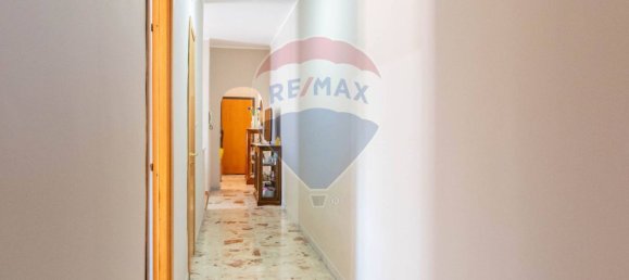 2 Schlafzimmer Wohnung in Gravina di Catania, Italy, Nr. 295530 3