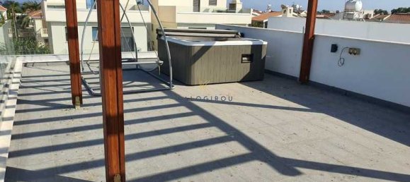 3 bedrooms Commercial property in Larnaca, Cyprus No. 18755 11