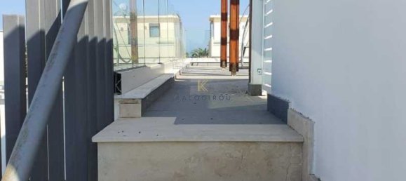 3 bedrooms Commercial property in Larnaca, Cyprus No. 18755 10