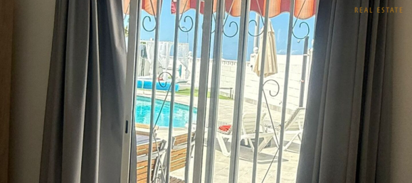 3 bedrooms House in Adeje, Spain No. 185834 6