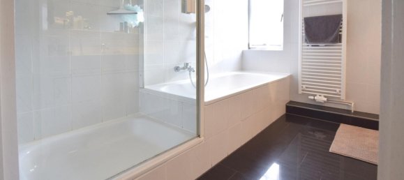 Adosado de 4 dormitorios en Bremen, Germany No. 105954 38