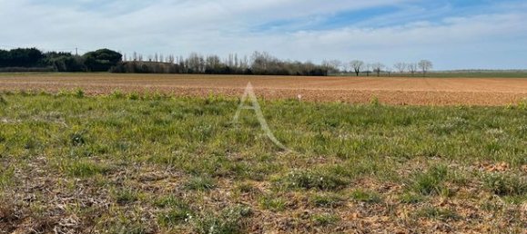  قطعة أرض في Vendee, France 1956متر مربع رقم 290354 2