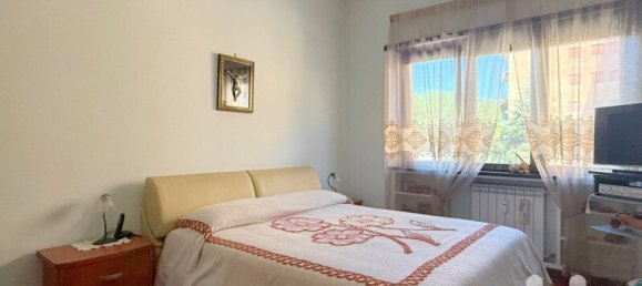 4 bedrooms Apartment in Rome, Italy No. 295126 27