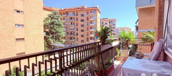 4 bedrooms Apartment in Rome, Italy No. 295126 12