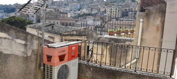 8 rooms House in Modica, Italy No. 230650 42