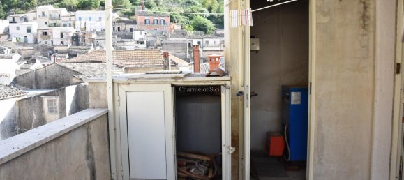 8 rooms House in Modica, Italy No. 230650 46