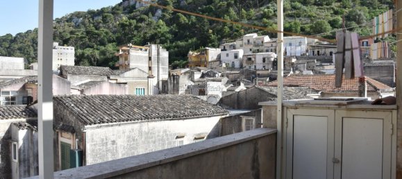 8 rooms House in Modica, Italy No. 230650 44