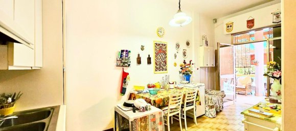 3 bedrooms Apartment in Comacchio, Italy No. 372763 4