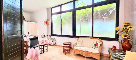 3 bedrooms Apartment in Comacchio, Italy No. 372763 14