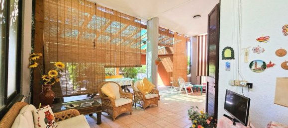 3 bedrooms Apartment in Comacchio, Italy No. 372763 16