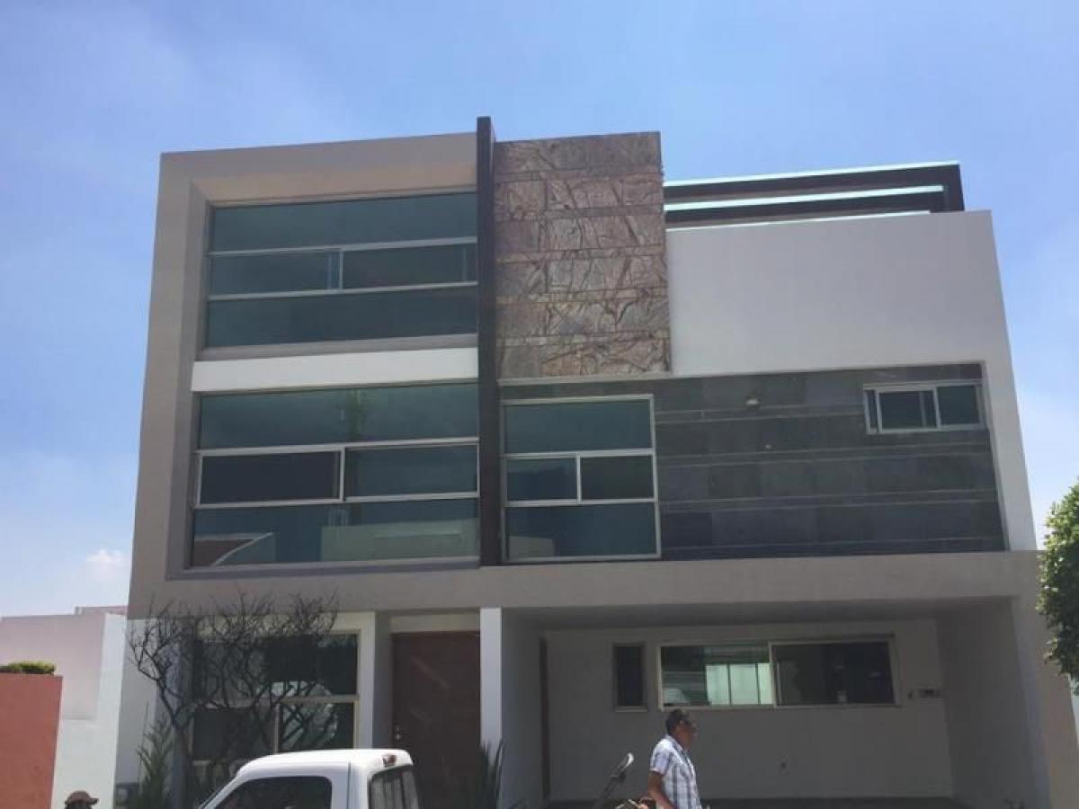 5 bedrooms House in Puebla, Mexico No. 158007