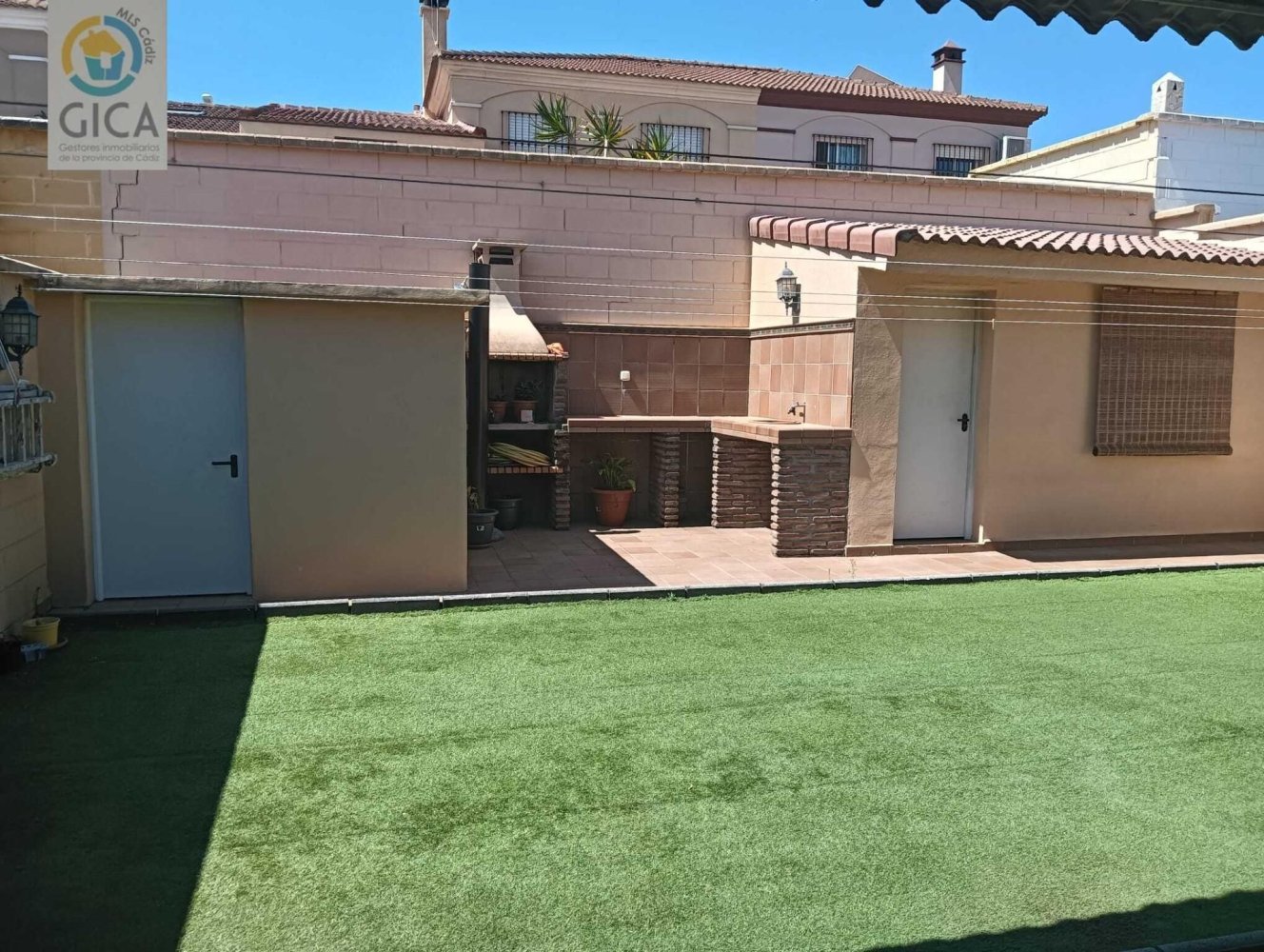 3 bedrooms Townhouse in Cadiz, Spain No. 136482