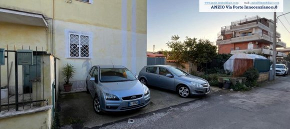 3 rooms Apartment in Anzio, Italy No. 238947 5