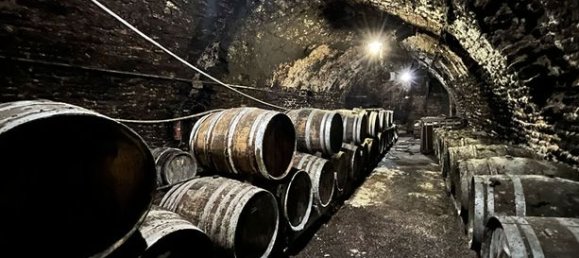 6 bedrooms House in Arbois, France No. 312050 17