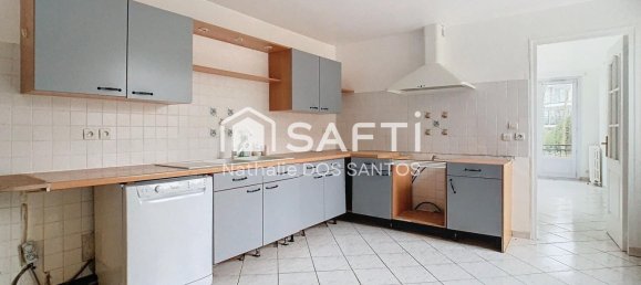 6 bedrooms House in Ozoir-la-Ferriere, France No. 327470 2