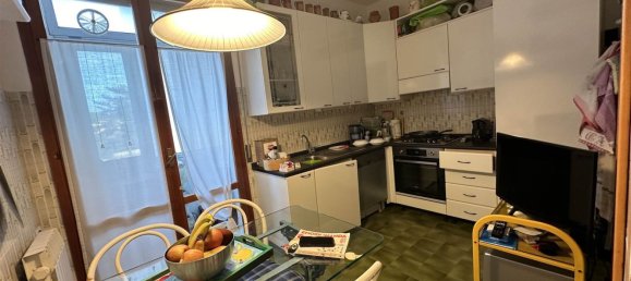5-salle Appartement à Pisa, Italy No. 226208 12