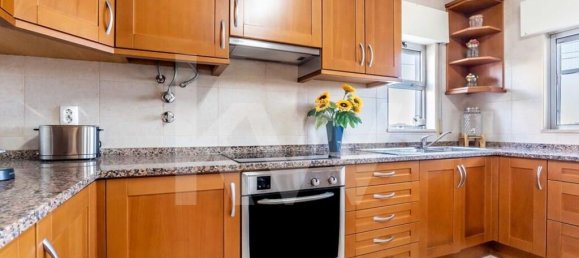 4 bedrooms House in Portimao, Portugal No. 85270 11