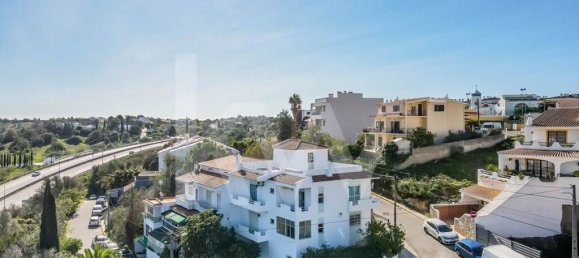 4 bedrooms House in Portimao, Portugal No. 85270 3