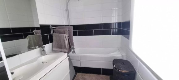 Casa de 9 dormitorios en Amilly, France No. 92838 18