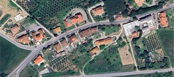 4 rooms Apartment in Arezzo, Italy No. 200028 24