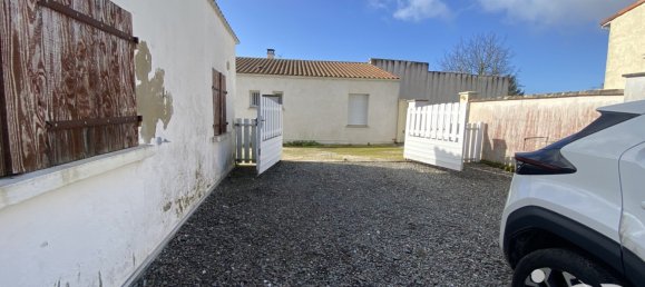 4 Schlafzimmer Haus in Marennes, France, Nr. 96119 9