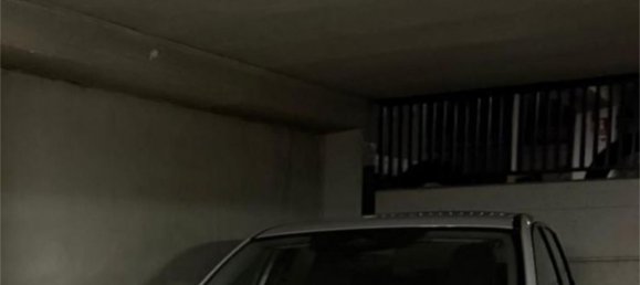  Garage in Madrid, Spain No. 189338 4