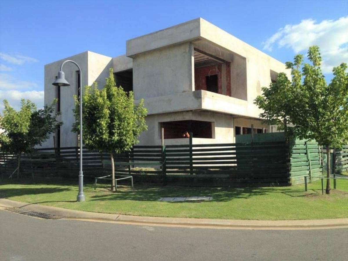 4 Schlafzimmer Haus in Tigre, Argentina, Nr. 1702