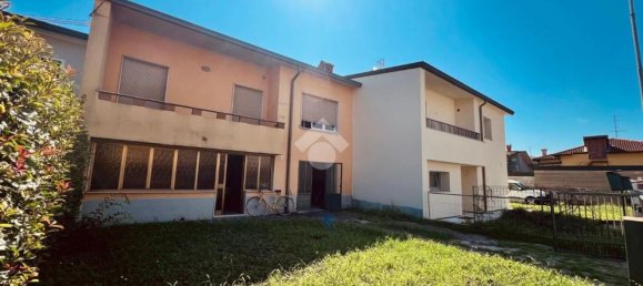 Villa de 3 habitaciónes en Caravaggio, Italy No. 273736 4
