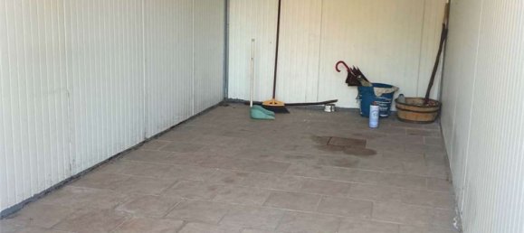 4 bedrooms Apartment in Prato, Italy No. 371933 19