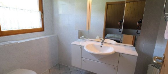 Дом с 6 комнатами в Зале-Орла, Германия № 291489 6