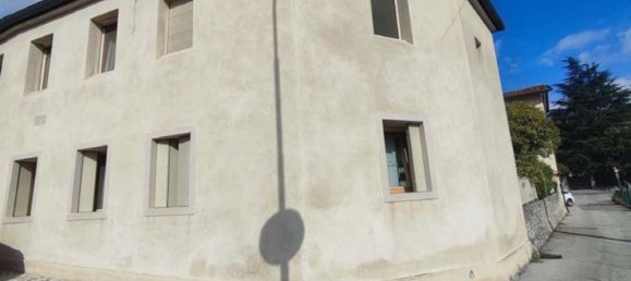 Villa de 7 habitaciónes en Castelfranco Veneto, Italy No. 282740 3