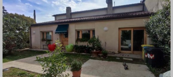 Villa de 7 habitaciónes en Castelfranco Veneto, Italy No. 282740 24