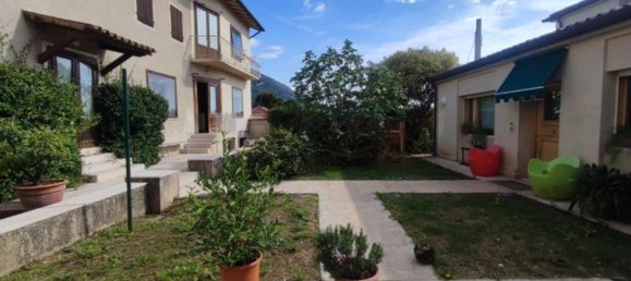 Villa de 7 habitaciónes en Castelfranco Veneto, Italy No. 282740 5