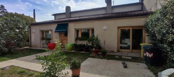 Villa de 7 habitaciónes en Castelfranco Veneto, Italy No. 282740 4