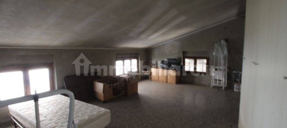 3 غرف نوم فيلا في Ziano Piacentino, Italy رقم 25391 16