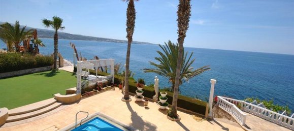 5 bedrooms Villa in Paphos, Cyprus No. 10539 20