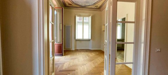3 bedrooms Apartment in Florence, Italy No. 345622 3