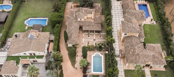 5 bedrooms Villa in Cadiz, Spain No. 188455 28