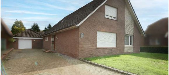 10 rooms Townhouse in Leer, Germany No. 155458 2