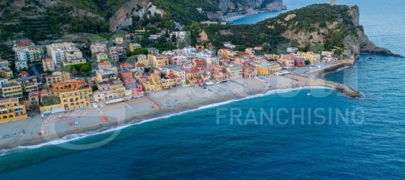 Apartamento T2 em Borgio Verezzi, Italy N.º 53768 27