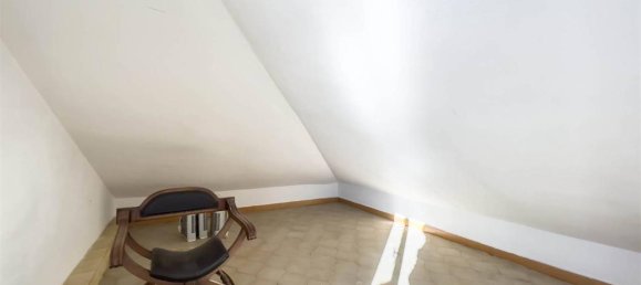 Квартира с 4 комнатами в Вернацца, Италия № 32077 25