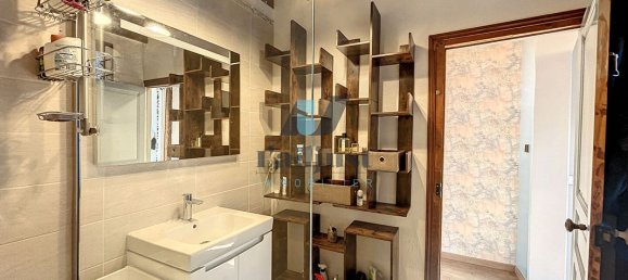 2 Schlafzimmer Haus in Champagne-sur-Seine, France, Nr. 328793 8